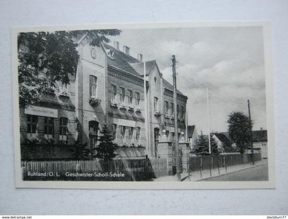 RUHLAND , Strasse mit Schule  ,  Schöne Karte