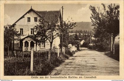 CPA Rachlau Kubschütz in der Oberlausitz, Haus, Straße, Bäume, Grüße aus der Sommerfrische Rachlau