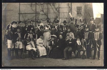 Foto-AK Schlüchtern, Heimatfest 1913, Gruppe in Kostümen