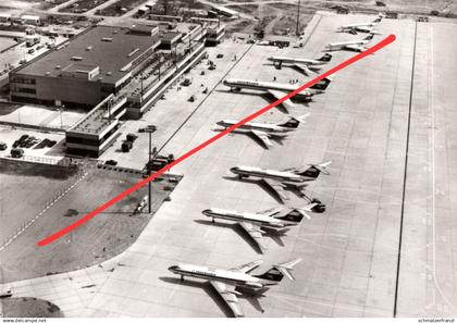 AK Berlin Schönefeld Flughafen Airport Aeroport Luftbild Empfangsgebäude Interflug BER Brandenburg International DDR