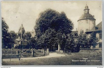 Siegen Westfalen Siegen Bismarck-Denkmal Schlosshof