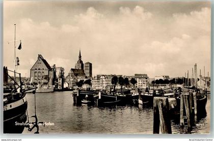 39520717 - Stralsund