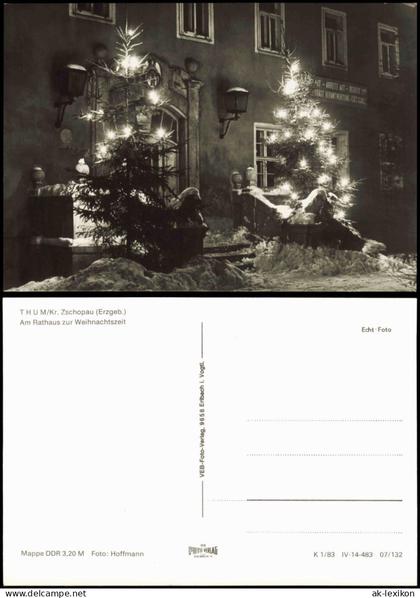 Ansichtskarte Thum Am Rathaus zur Weihnachtszeit 1983