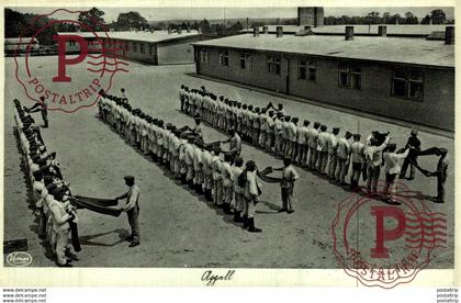 BEI EINEM ERGANZUNGS BATAILLON