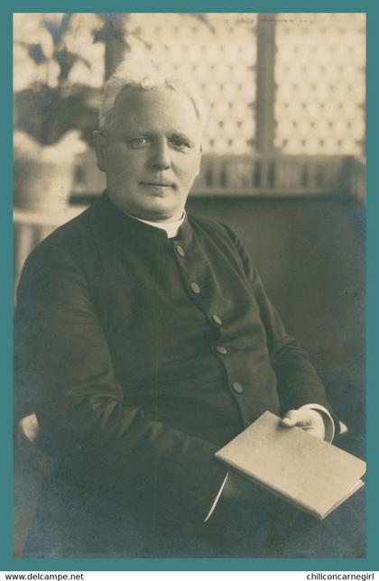 Cp Photo WERNER POLLACK - ÜBACH - Prêtre Bliersbach - Scherpenseel - Priesser