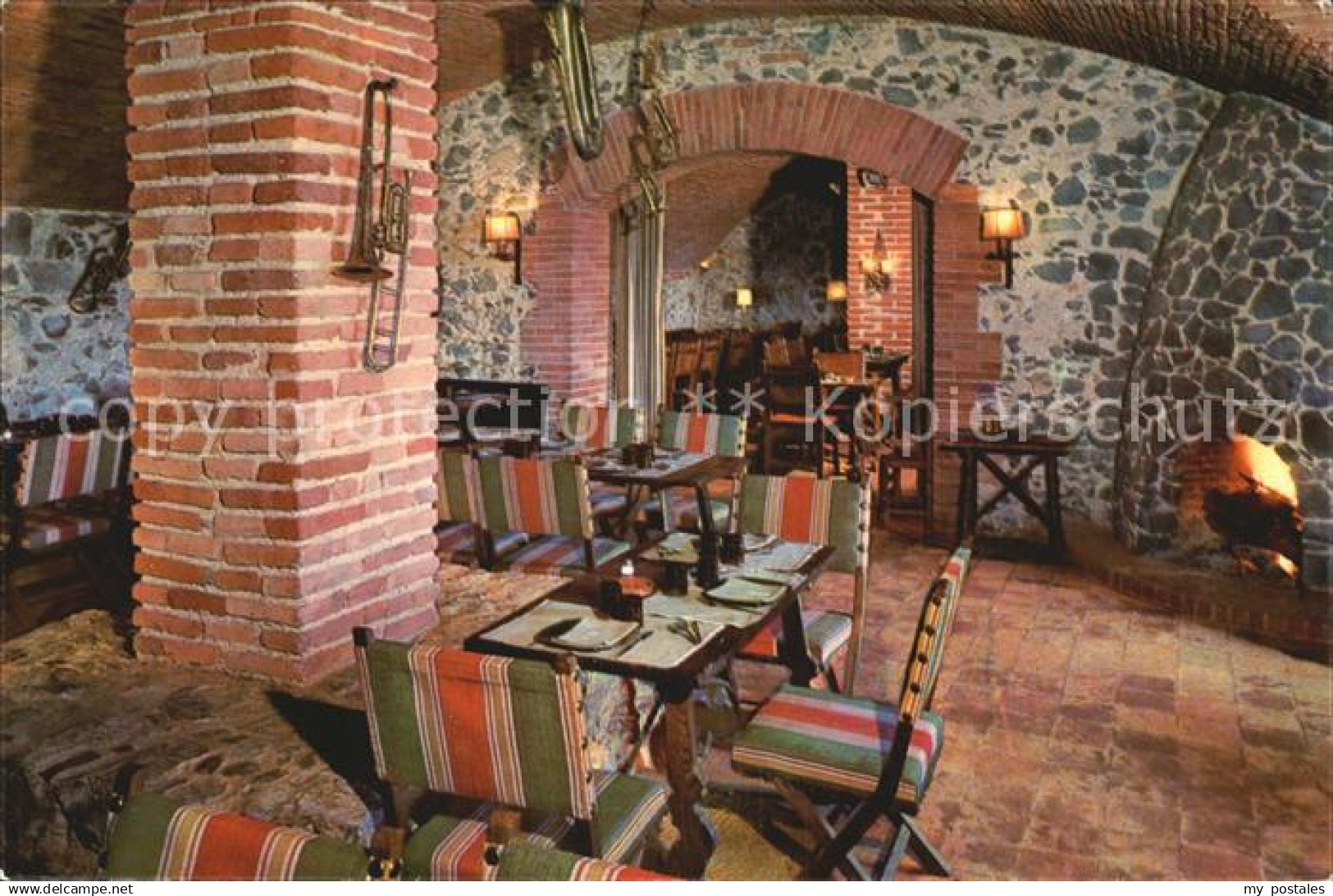 Gerona Castillo Fortaleza Museum Comedor