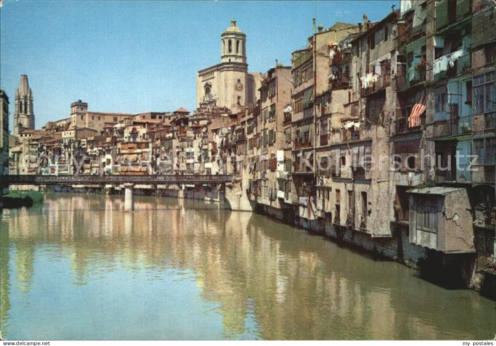 Gerona Rio Onar
