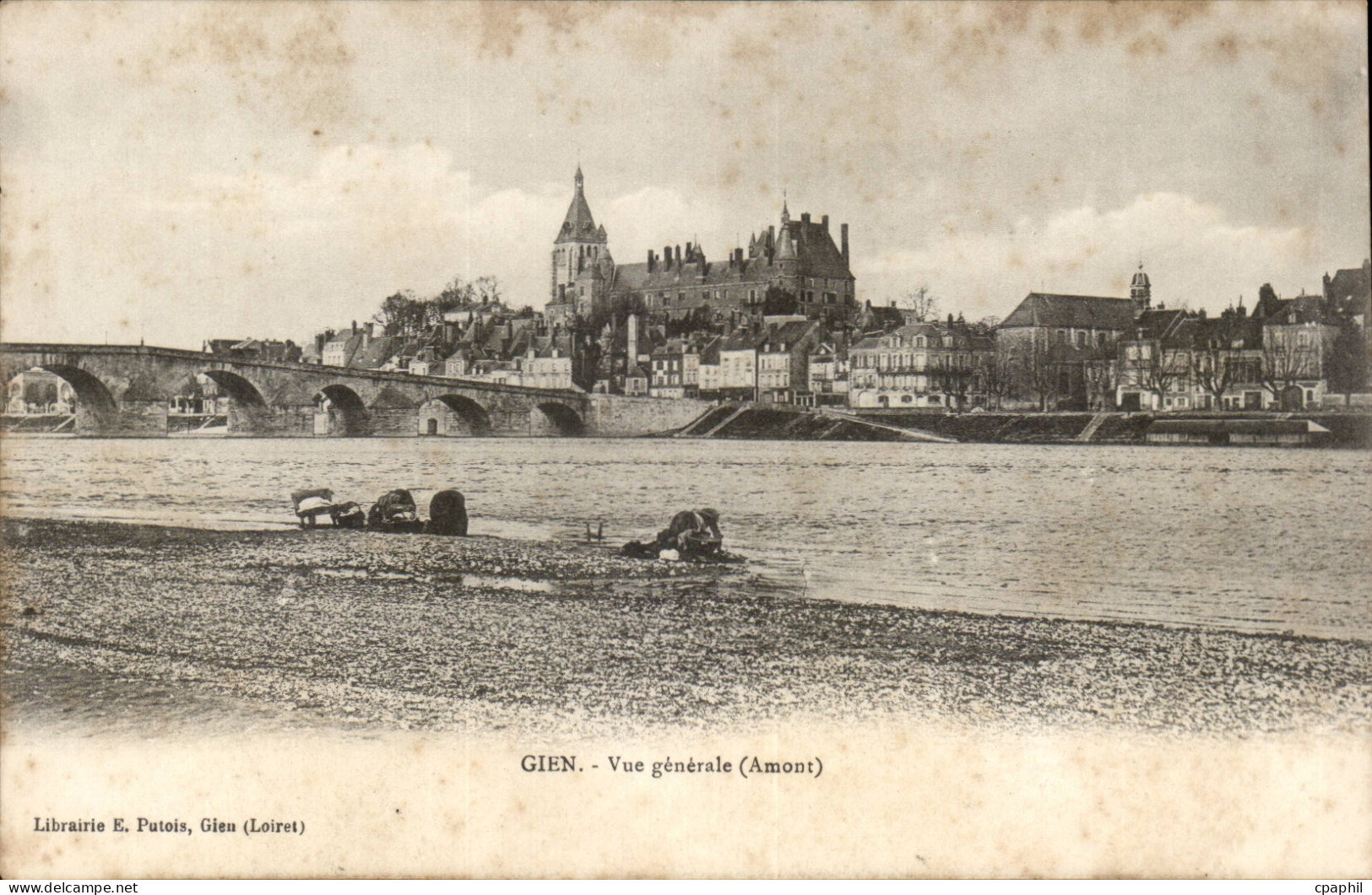 Gien CPA Vue generale