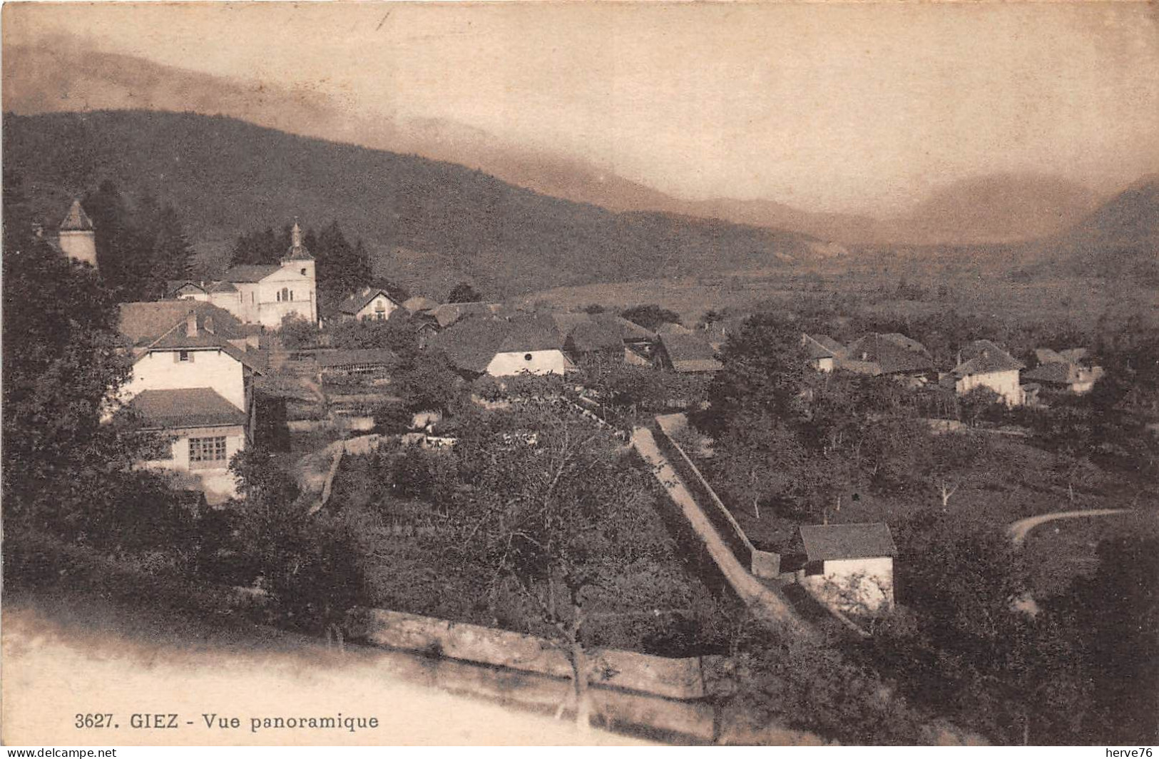 GIEZ - vue panoramique