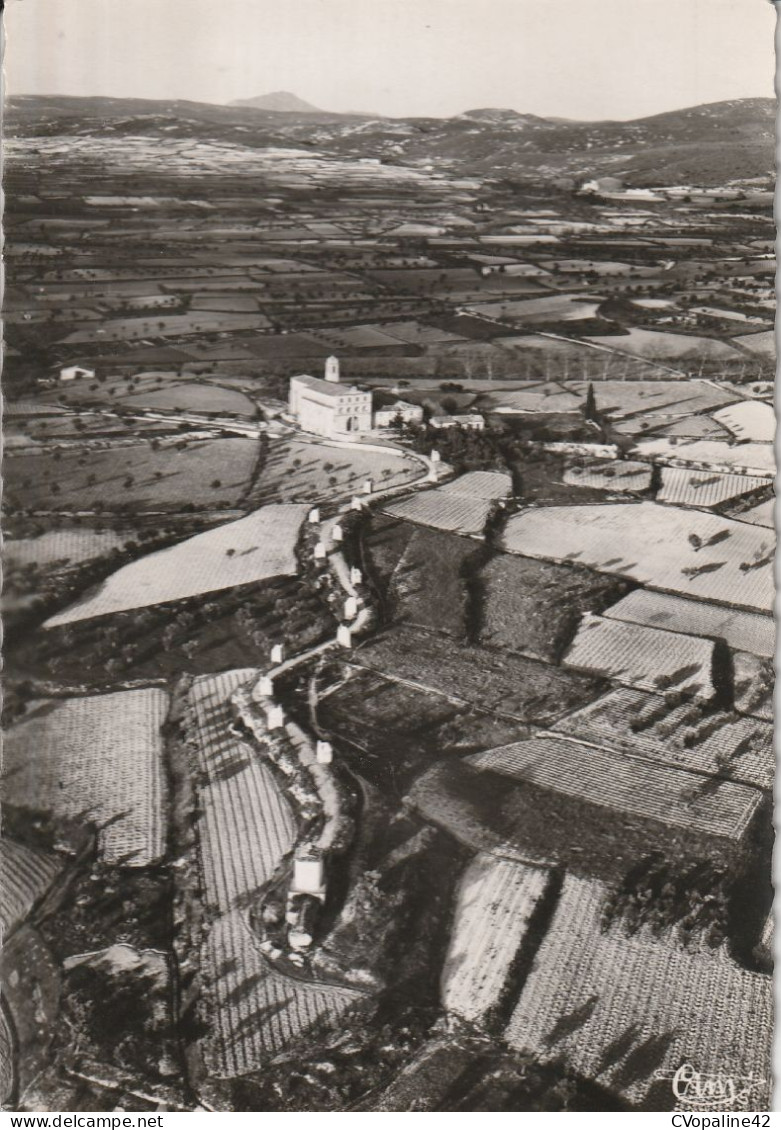 GIGNAC (34) Vue Aérienne sur l'Abbaye de Gignac  CPSM GF