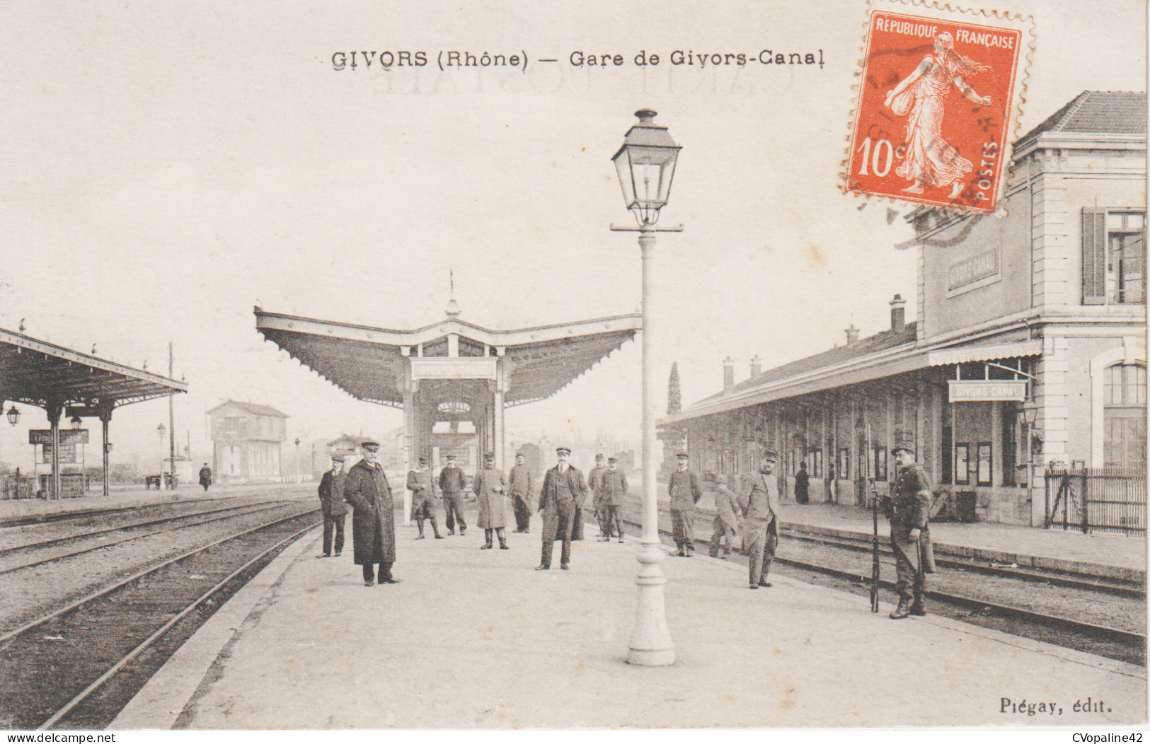 GIVORS (69) La Gare de GIVORS-CANAL en 1915 (Belle animation)