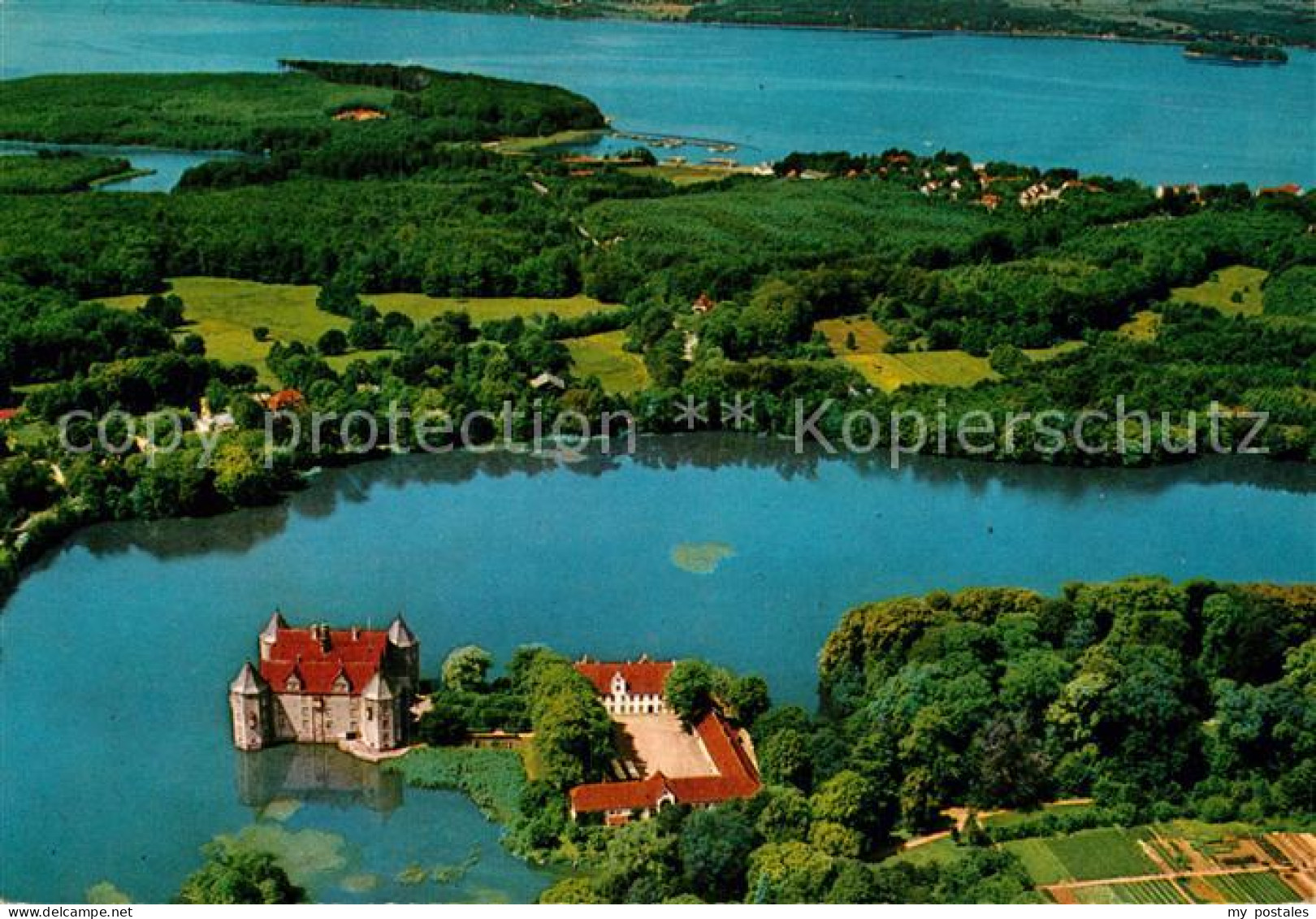 Gluecksburg Ostseebad Fliegeraufnahme mit Schloss Gluecksburg und Foerde