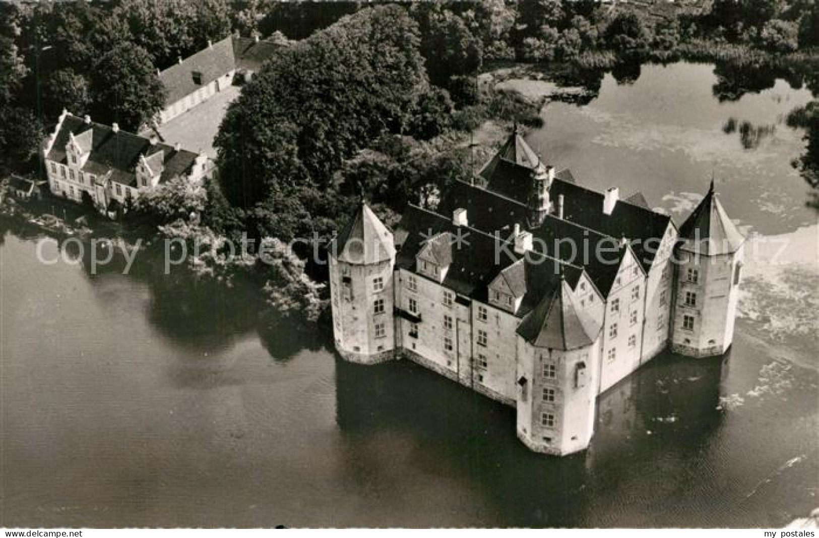Gluecksburg Ostseebad Schloss Gluecksburg Fliegeraufnahme