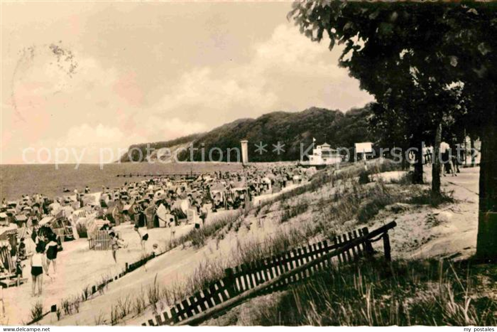Goehren Ruegen Strand