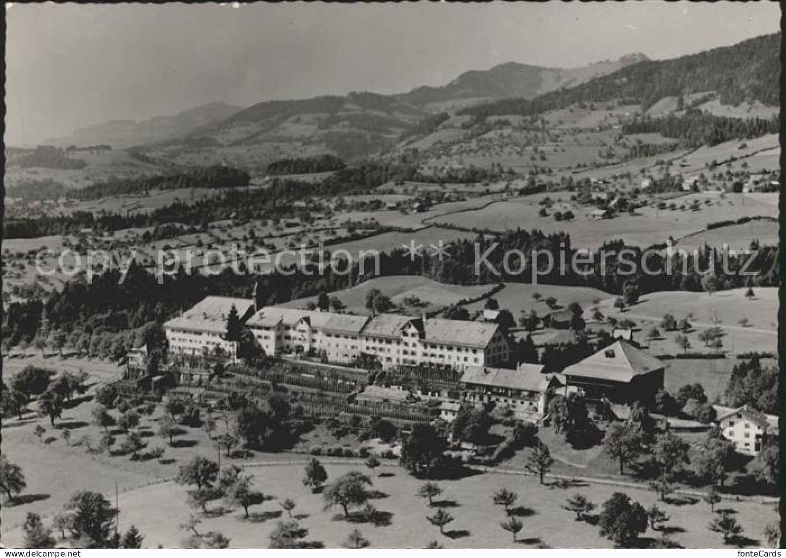 Gommiswald Fliegeraufnahme Frauenkloster Berg Sion