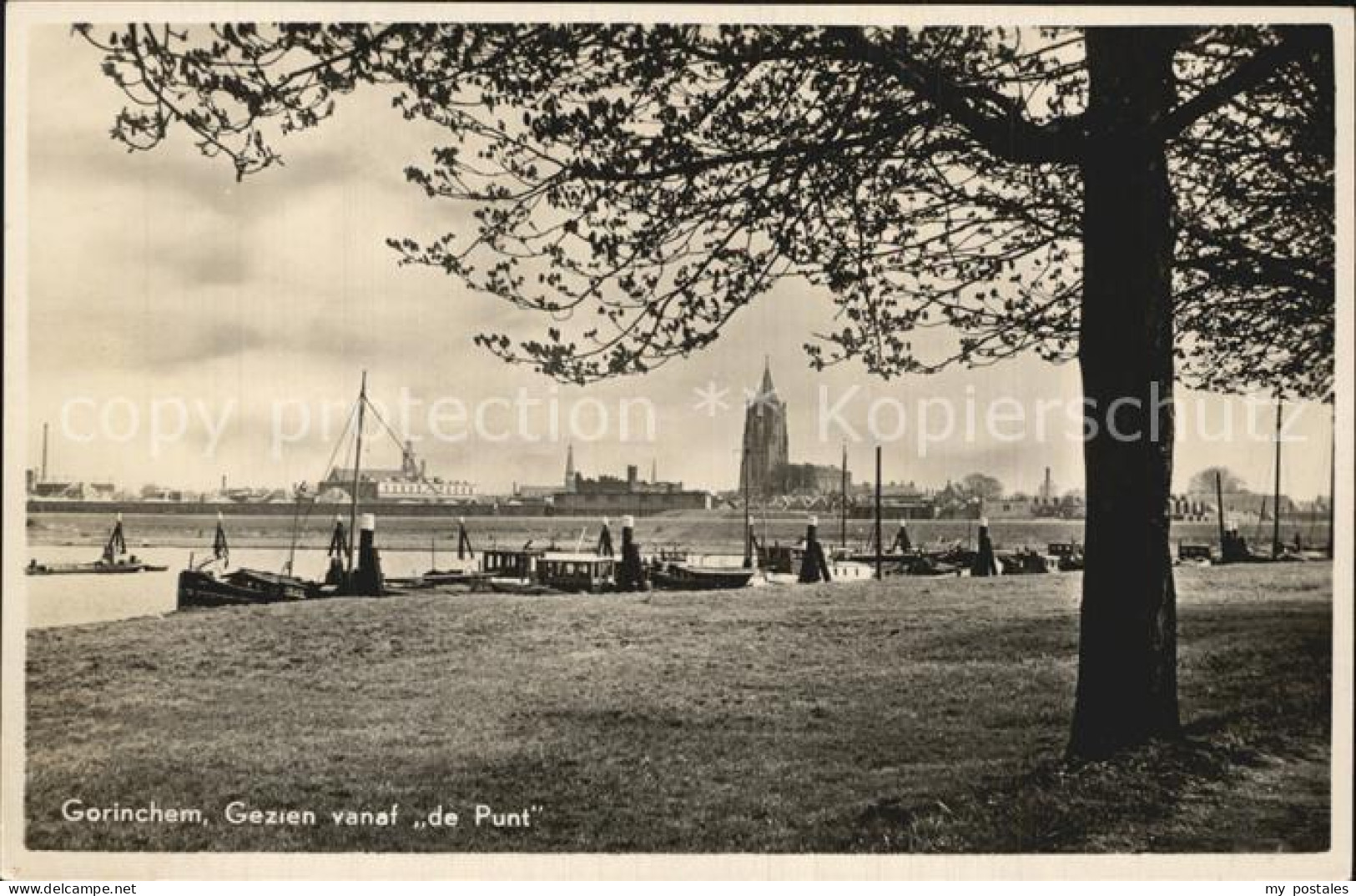 Gorinchem Gezien vanaf de Punt