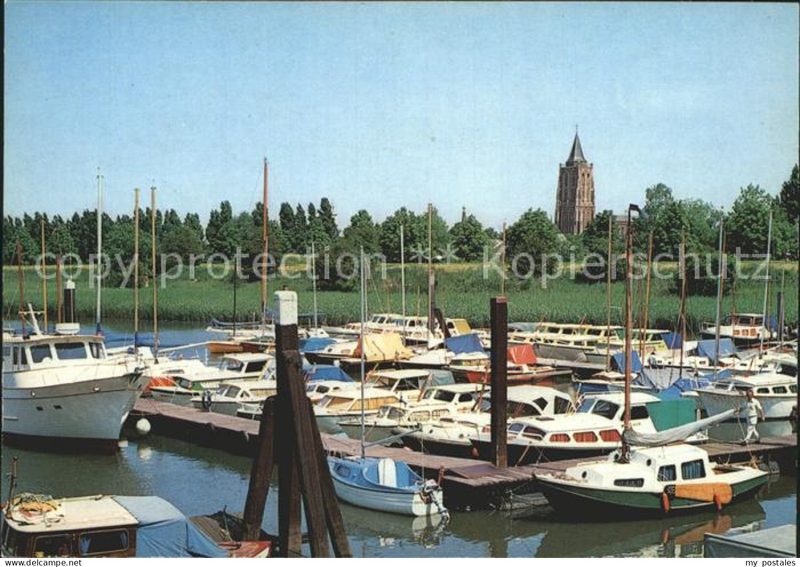 Gorinchem Jachthaven De Merwede
