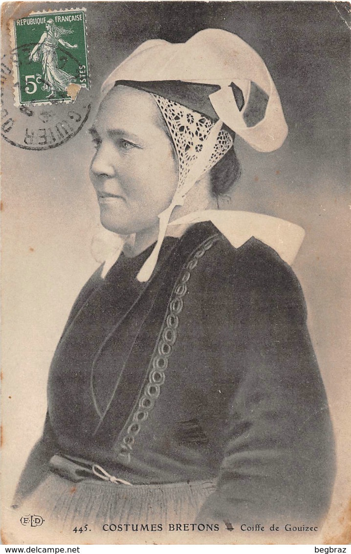 GOUEZEC      FEMME EN COIFFE      ELD EDITEUR