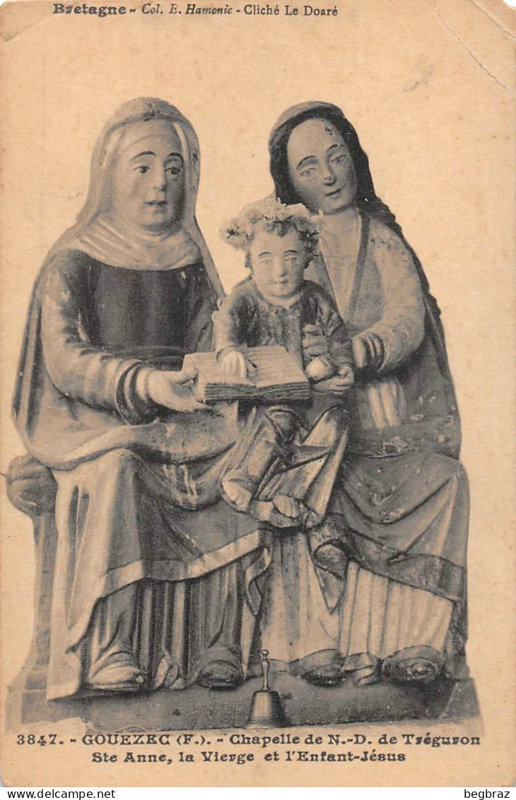 GOUEZEC     SCULPTURES   RELIGIEUSES   STE ANNE
