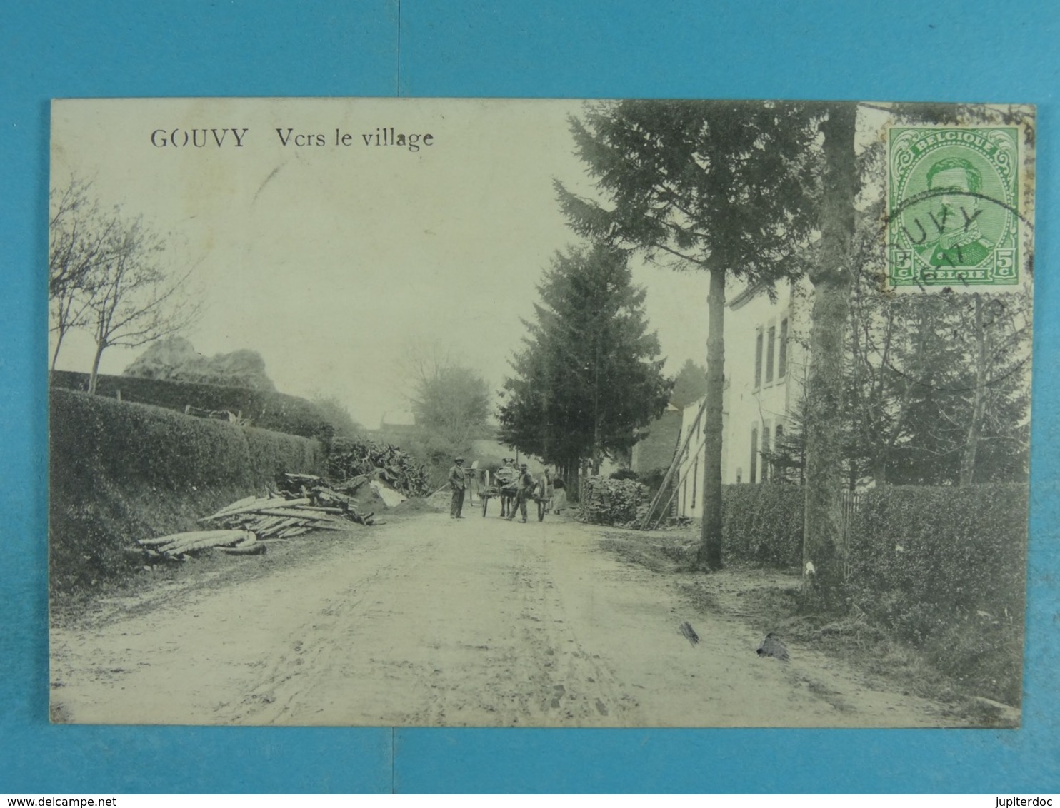 Gouvy Vers le village