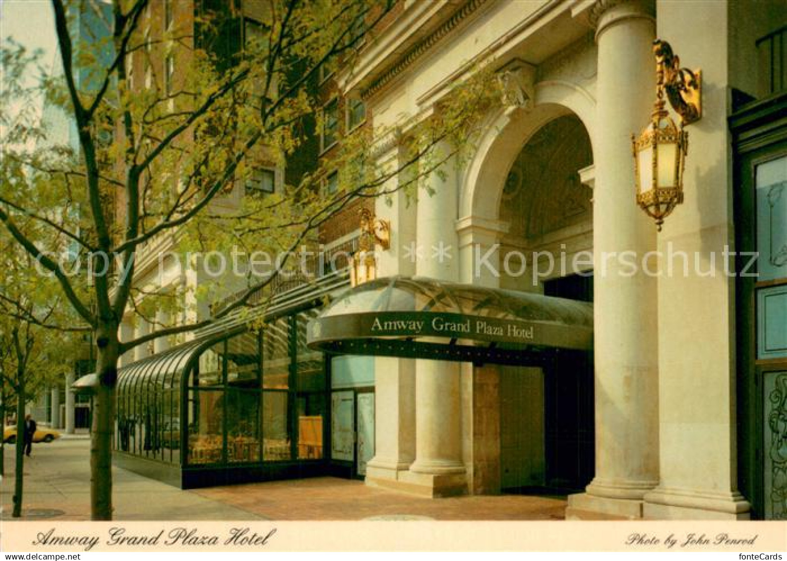 Grand Rapids Michigan Amway Grand Plaza Hotel