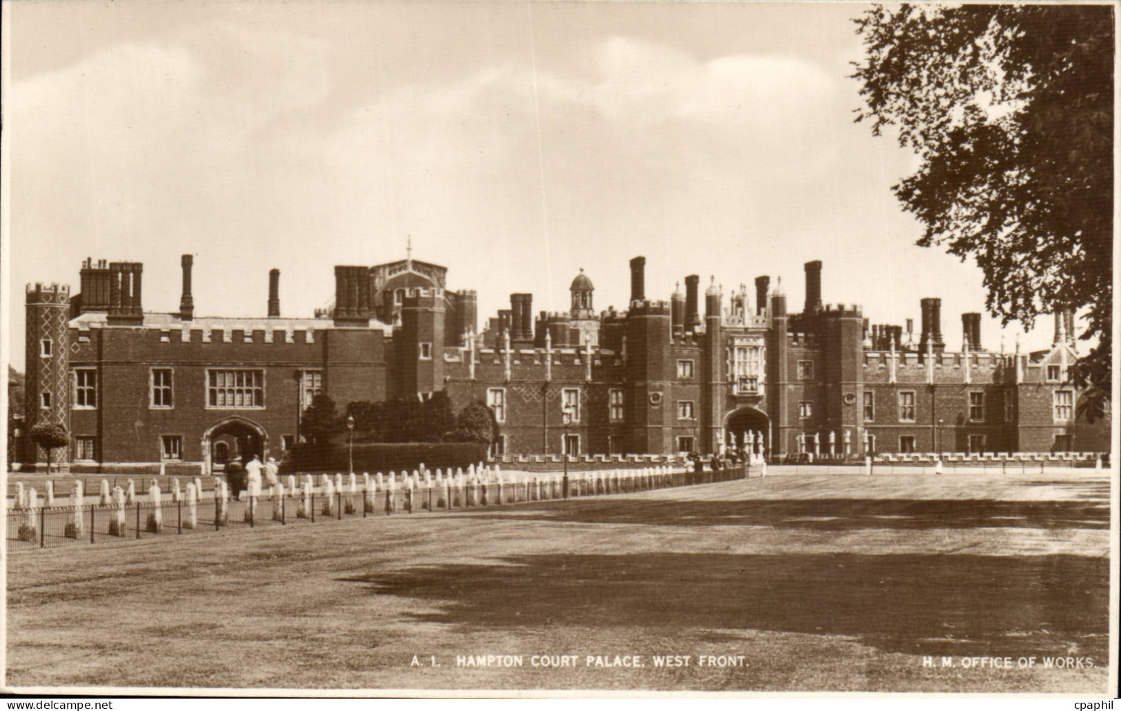 Grande Bretagne Grande Bretagne CPA Hampton court palace West front