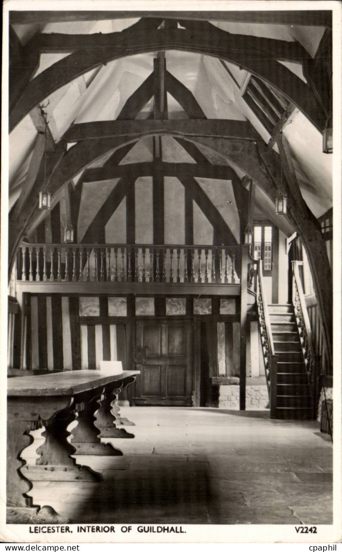 Grande Bretagne Great BRitain CPA Leicester Interior of Guildhall