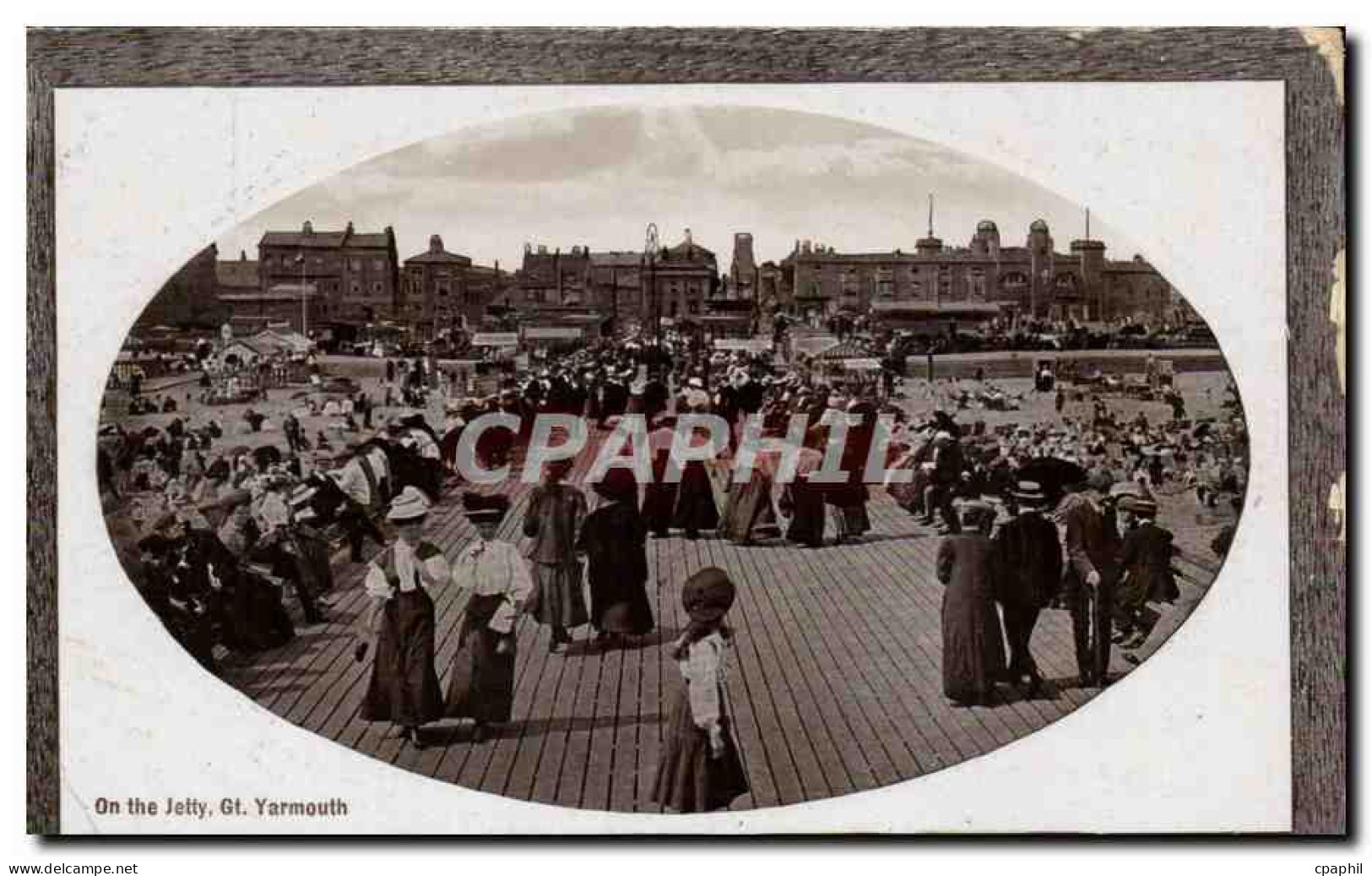 Grande Bretagne Great BRitain CPA On the Jetty Gt Yarmouth