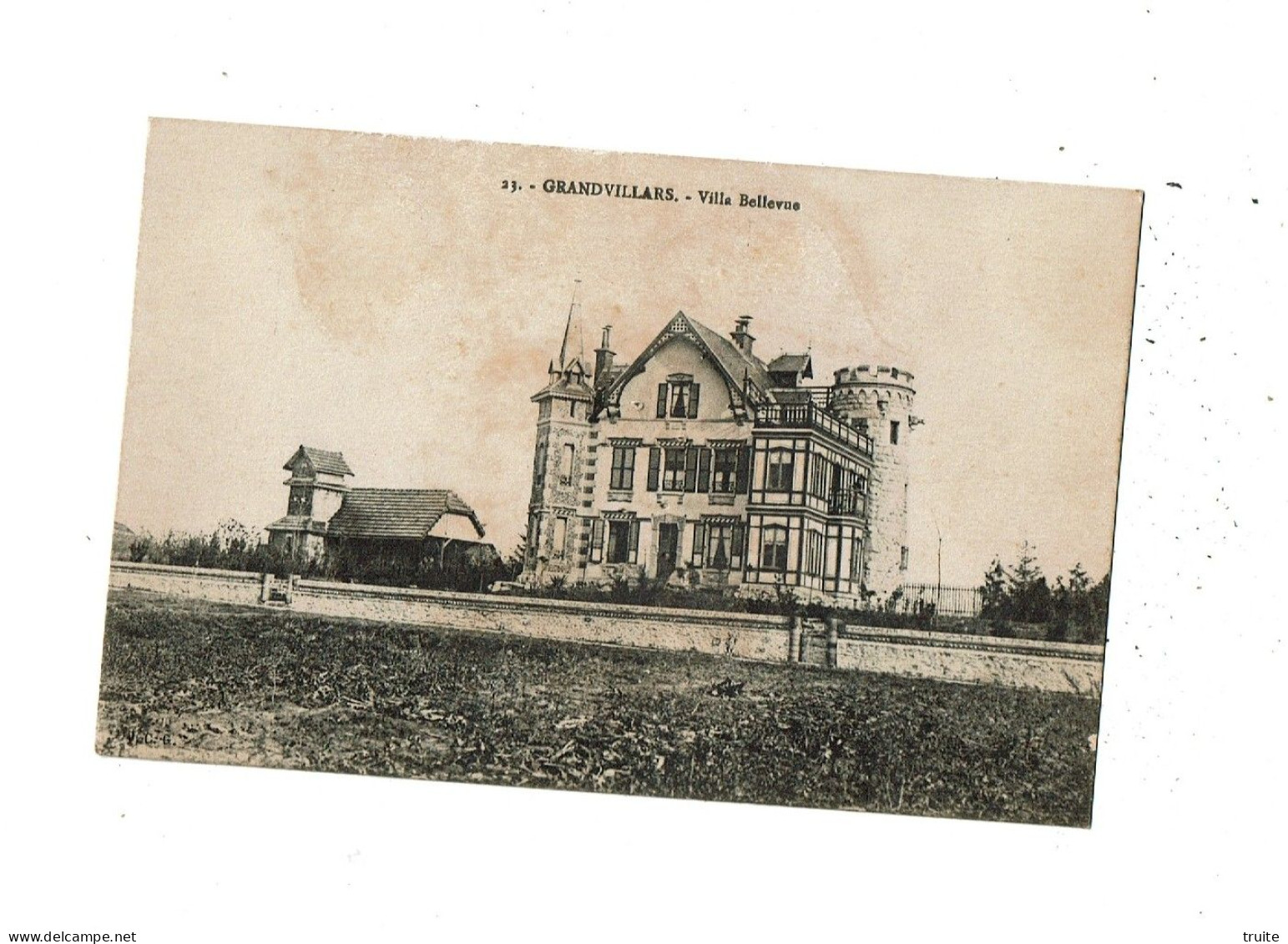 GRANDVILLARS VILLA BELLEVUE
