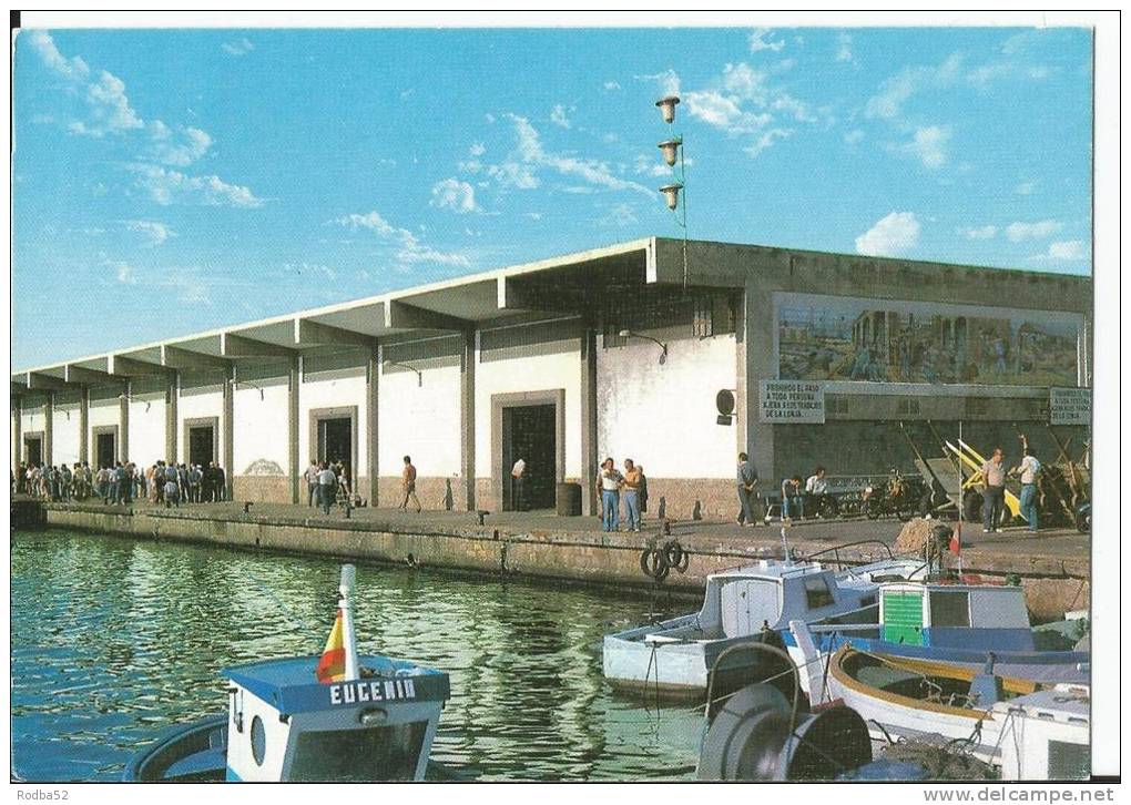 Grao - Castellon  (  Costa del azahar ) - Lonja de Prescado - vente poissons à la criée