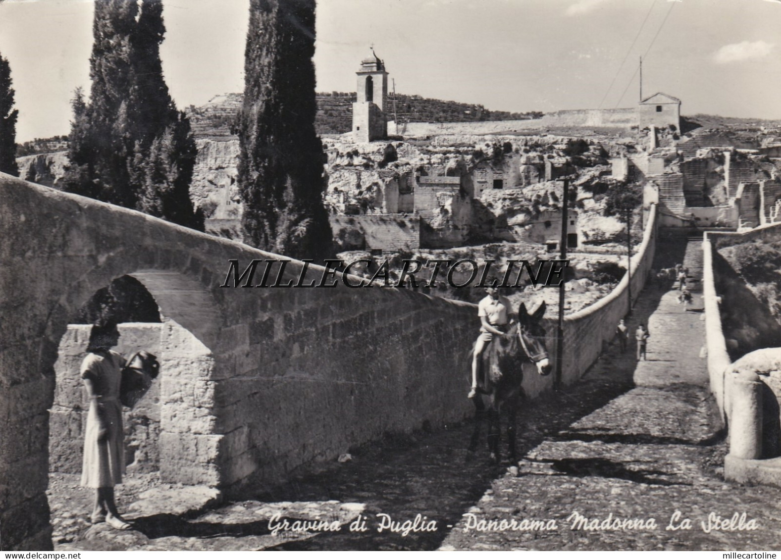 GRAVINA DI PUGLIA:  Panorama Madonna La Stella