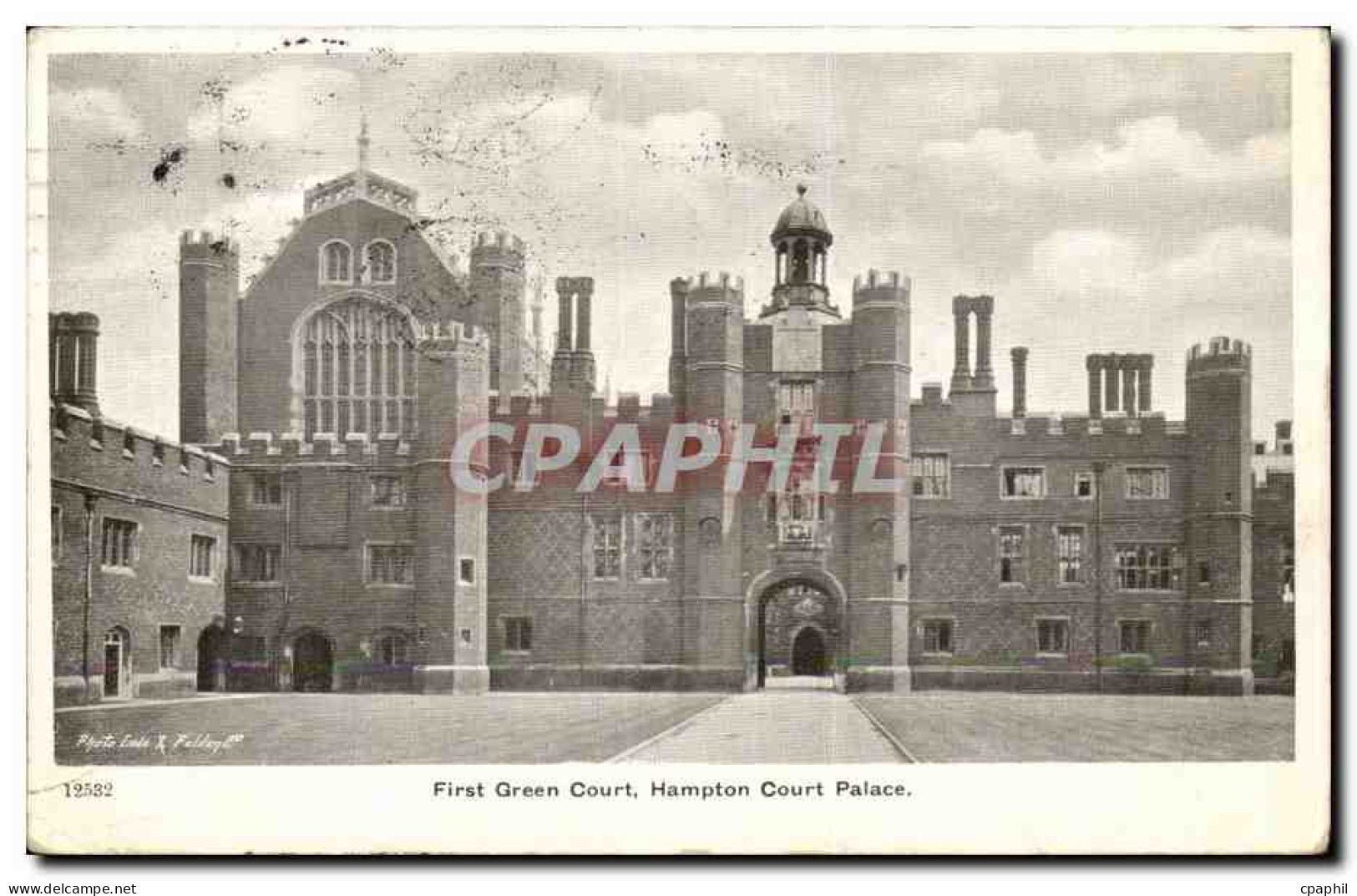 Great Britain CPA First green Court Hampton Court palace
