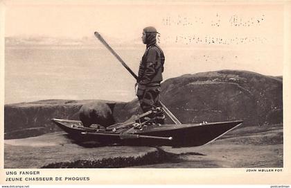 GRØNLAND Kalaallit Nunaat - Ung fanger - Postkort udgivet til den danske pavillon på den internationale kolonialudstilli