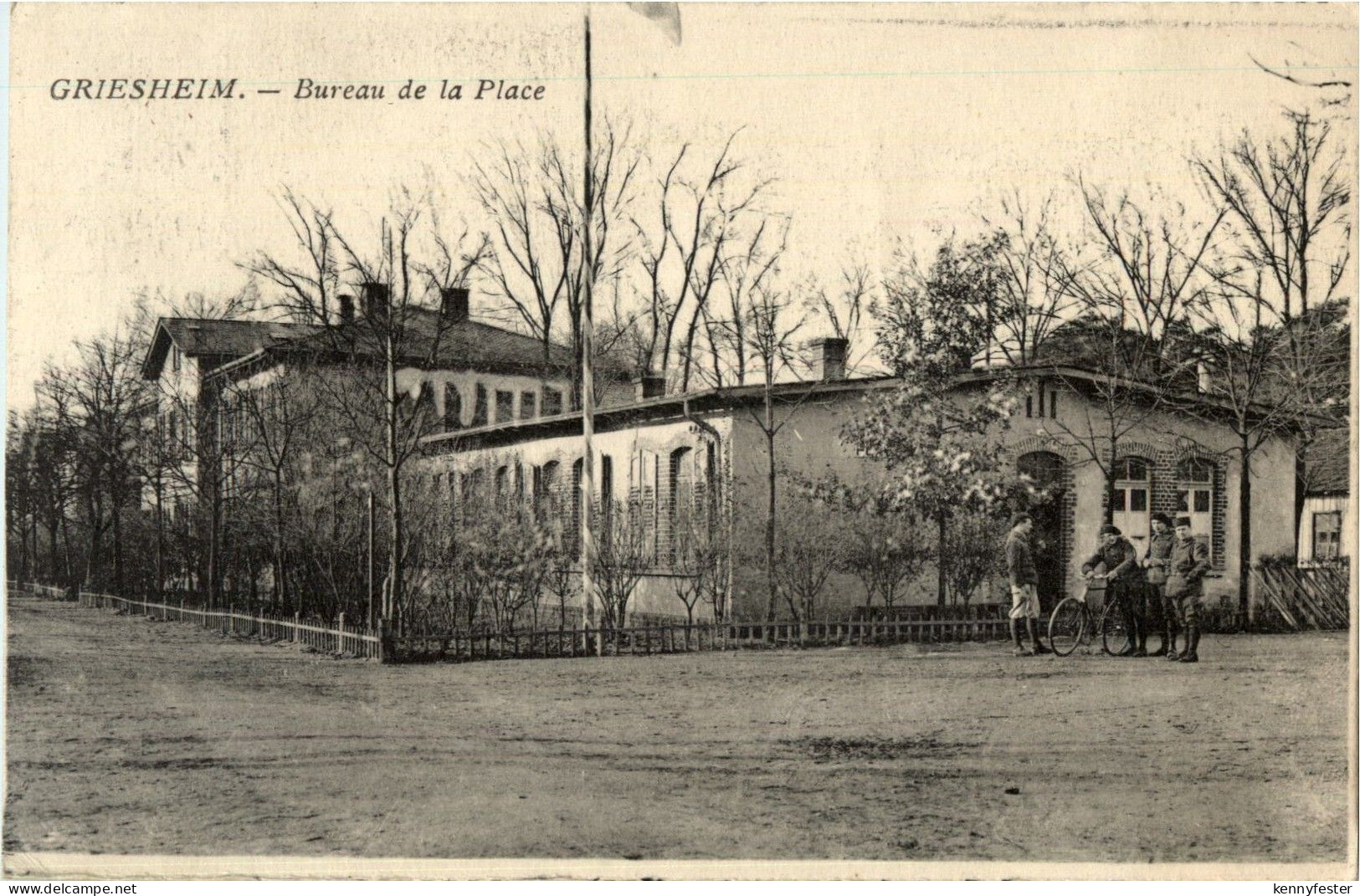 Griesheim - Bureau de la Place