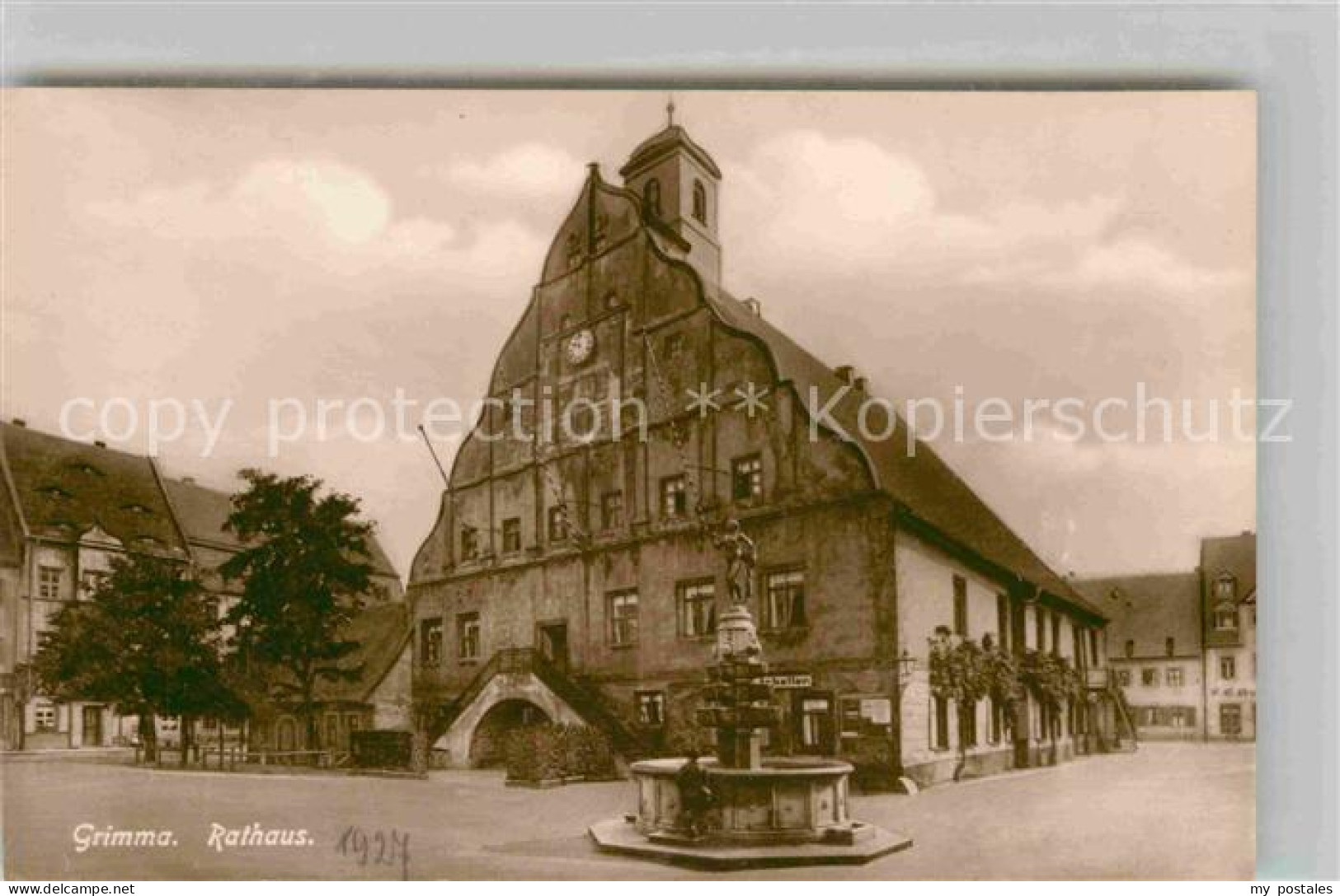 Grimma Rathaus Brunnen