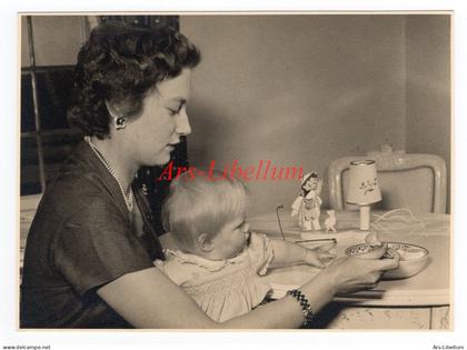 Large postcard / ROYALTY / famille grand-ducale luxembourgeoise / luxemburgische Monarchie / Pol Aschman / unused