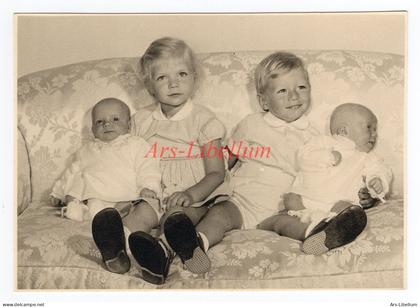 Large postcard / ROYALTY / famille grand-ducale luxembourgeoise / luxemburgische Monarchie / Pol Aschman / unused