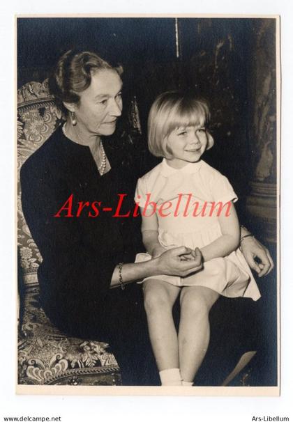 Large postcard / ROYALTY / famille grand-ducale luxembourgeoise / luxemburgische Monarchie / Pol Aschman / unused