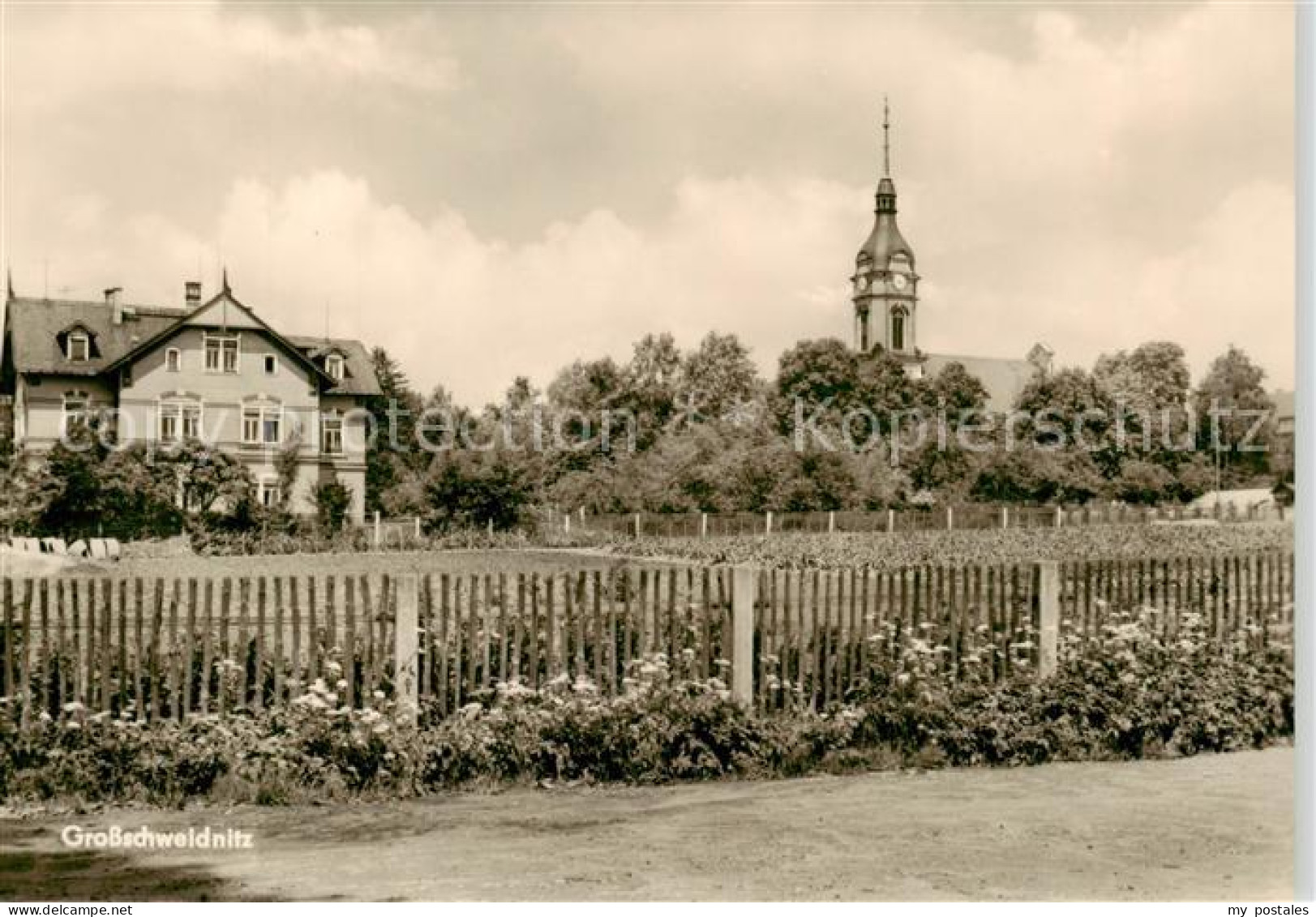 Grossschweidnitz Gross-Schweidnitz Loebau Ansicht mit Kirche