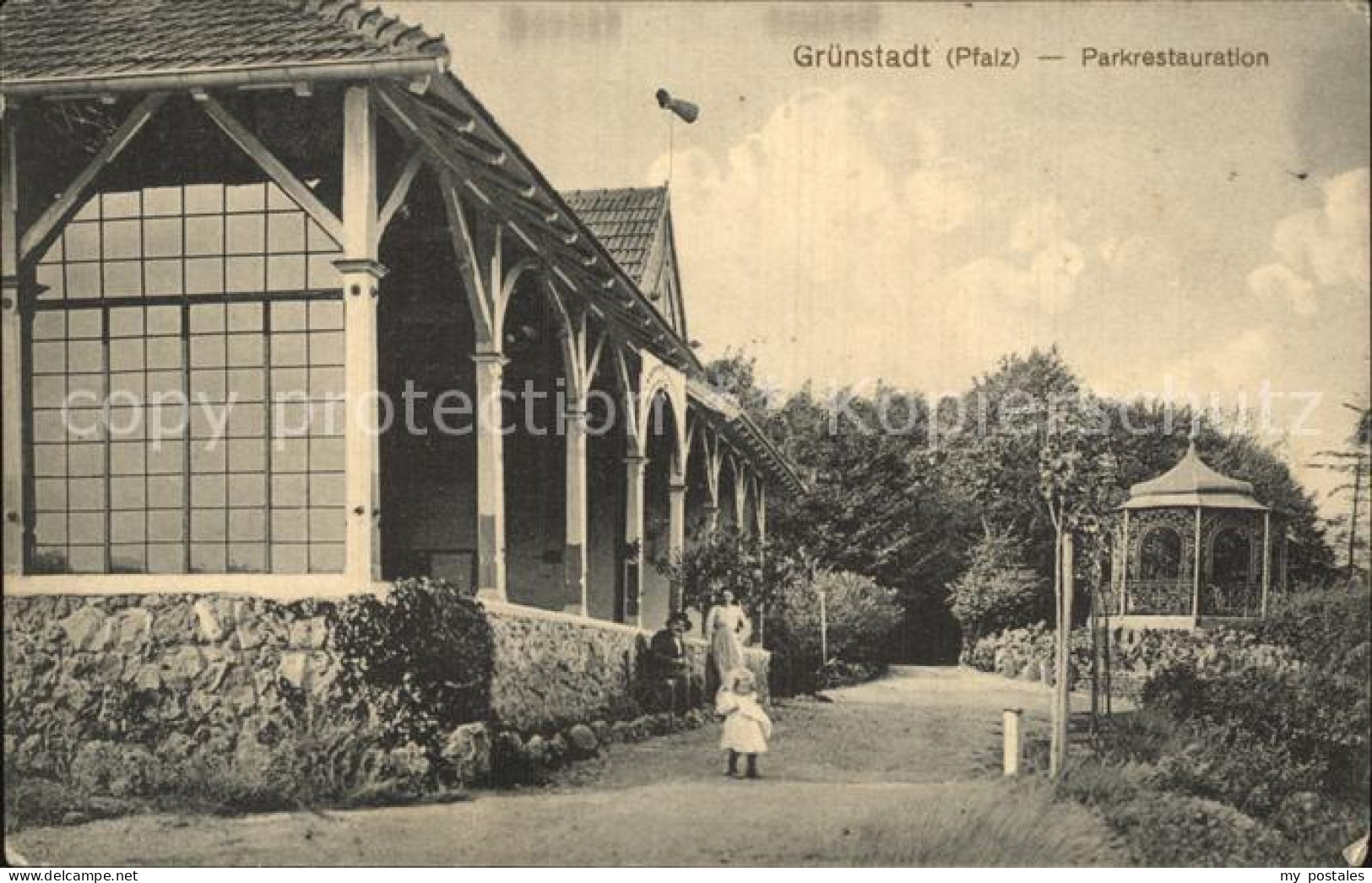 Gruenstadt Parkrestauration