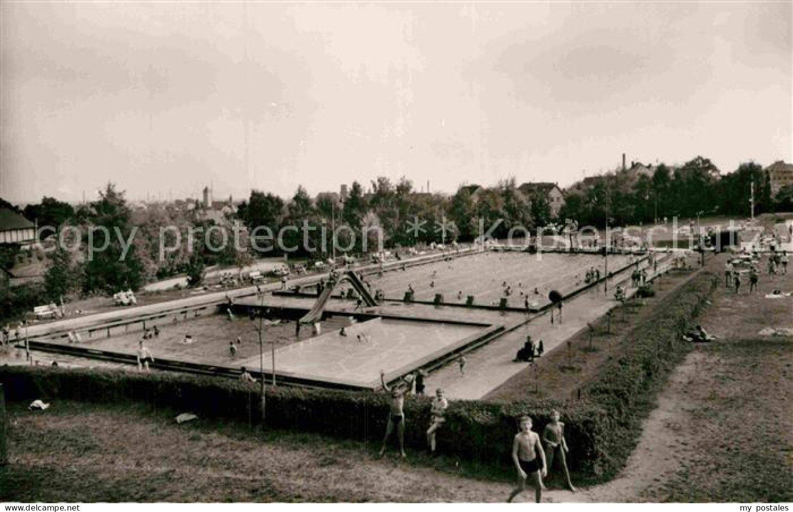 Gruenstadt Schwimmbad
