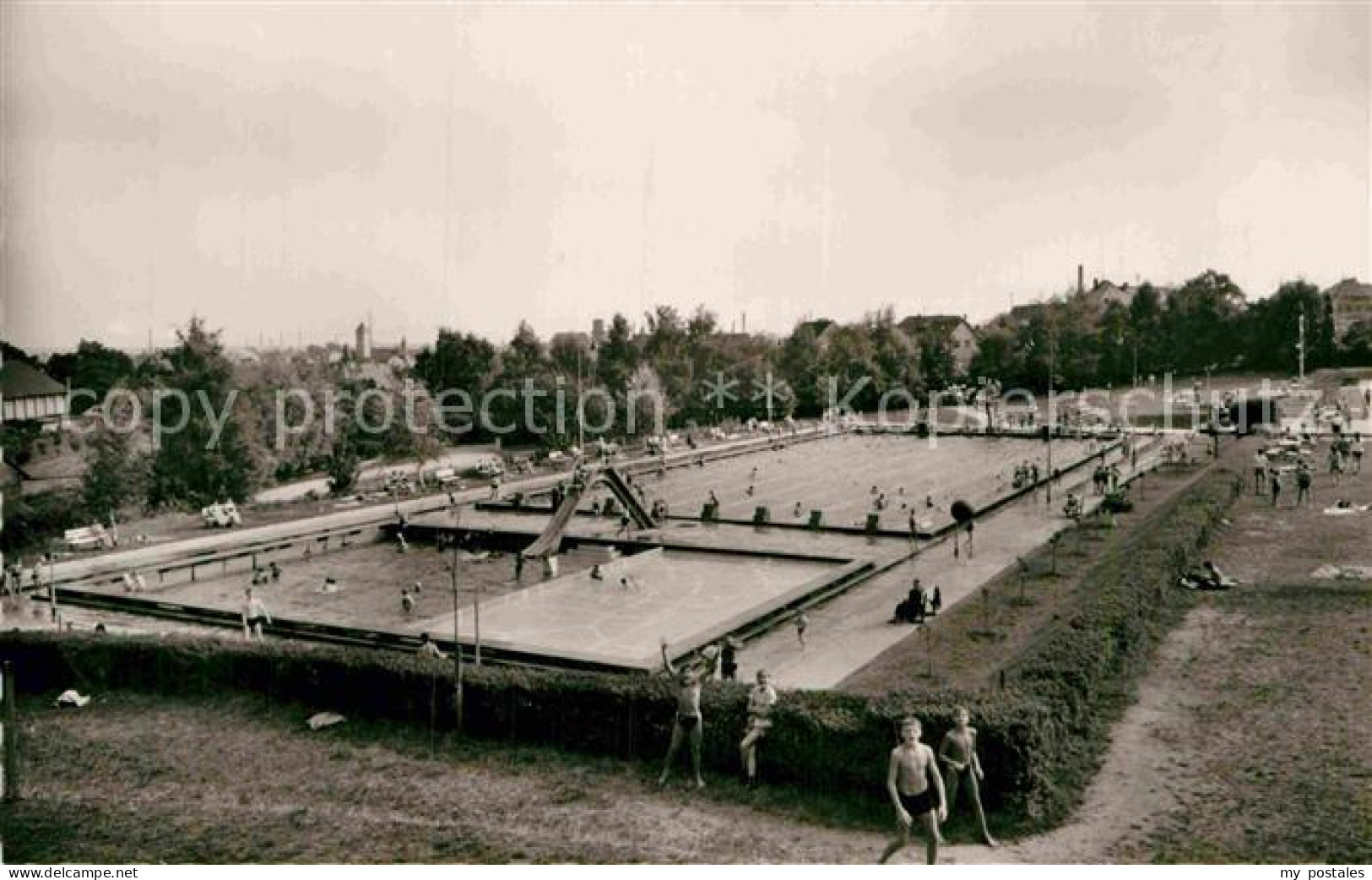 Gruenstadt Schwimmbad