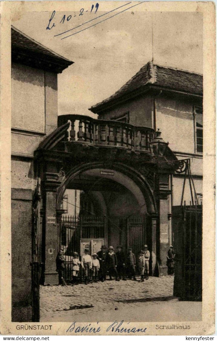 Grünstadt - Schulhaus