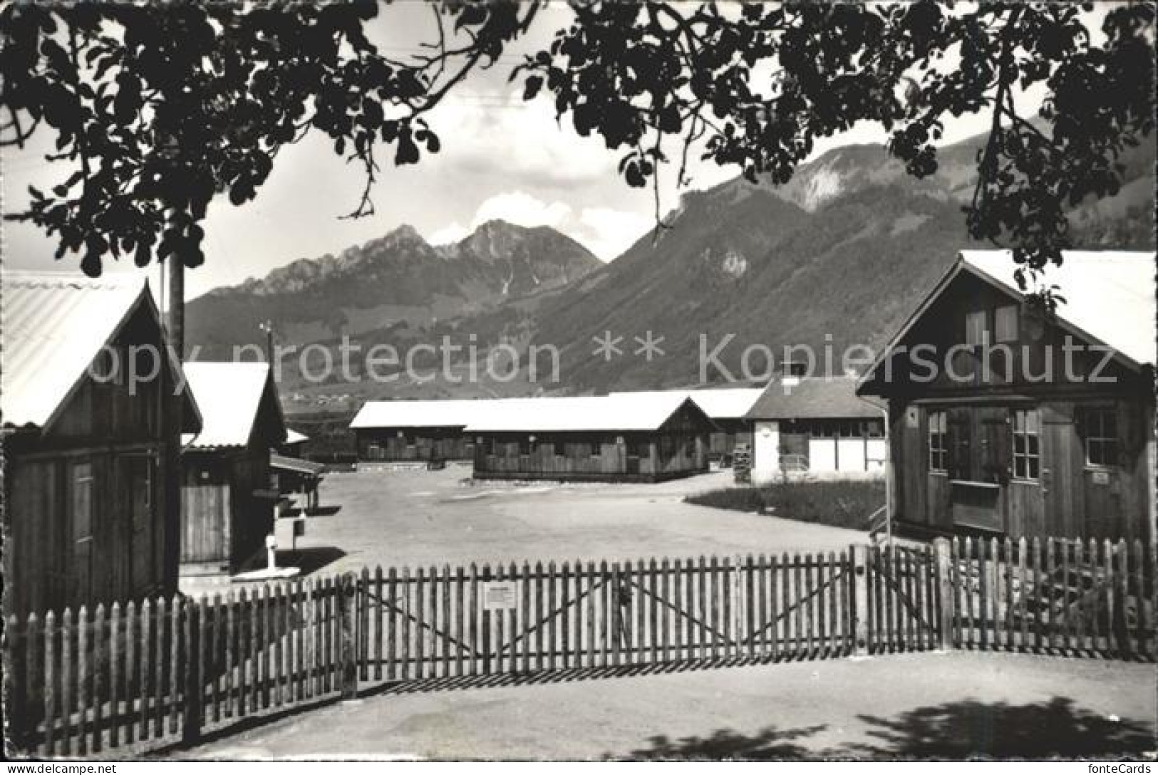 Gruyeres FR Camp de Grandvillard Dents de Broc du Chamois et de Bourgoz