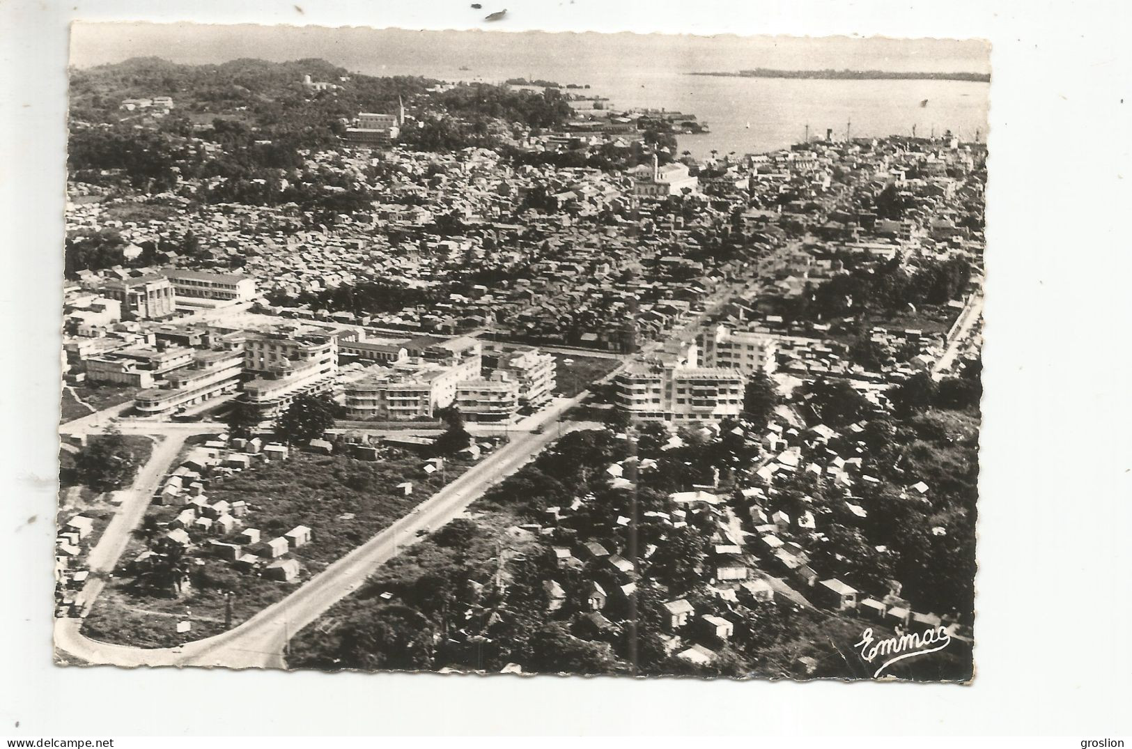 GUADELOUPE 2 POINTE A PITRE VUE D'AVION (COTE NORD)