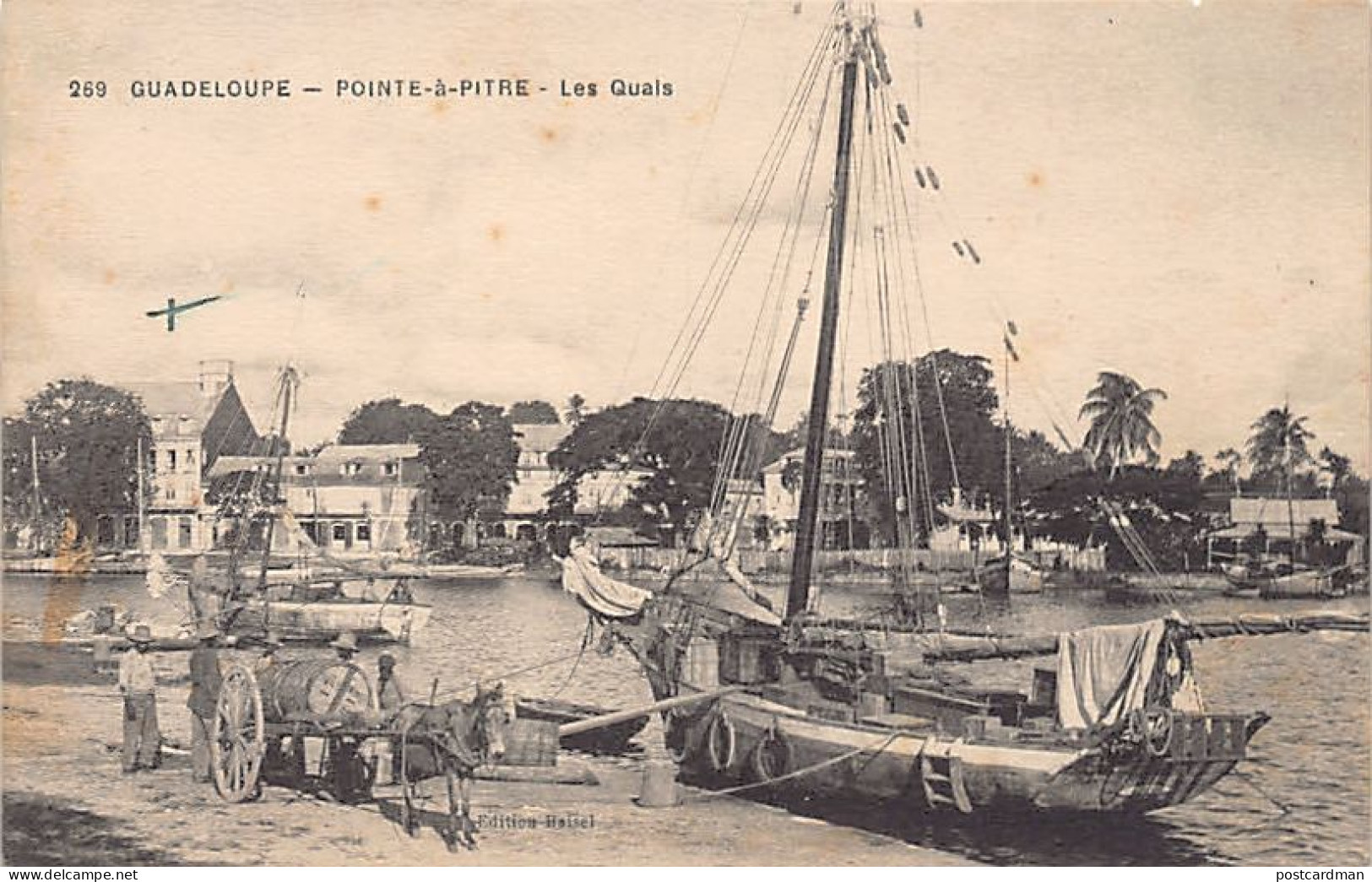 Guadeloupe - POINTE-à-PITRE - Les quais - Ed. Boisel 269