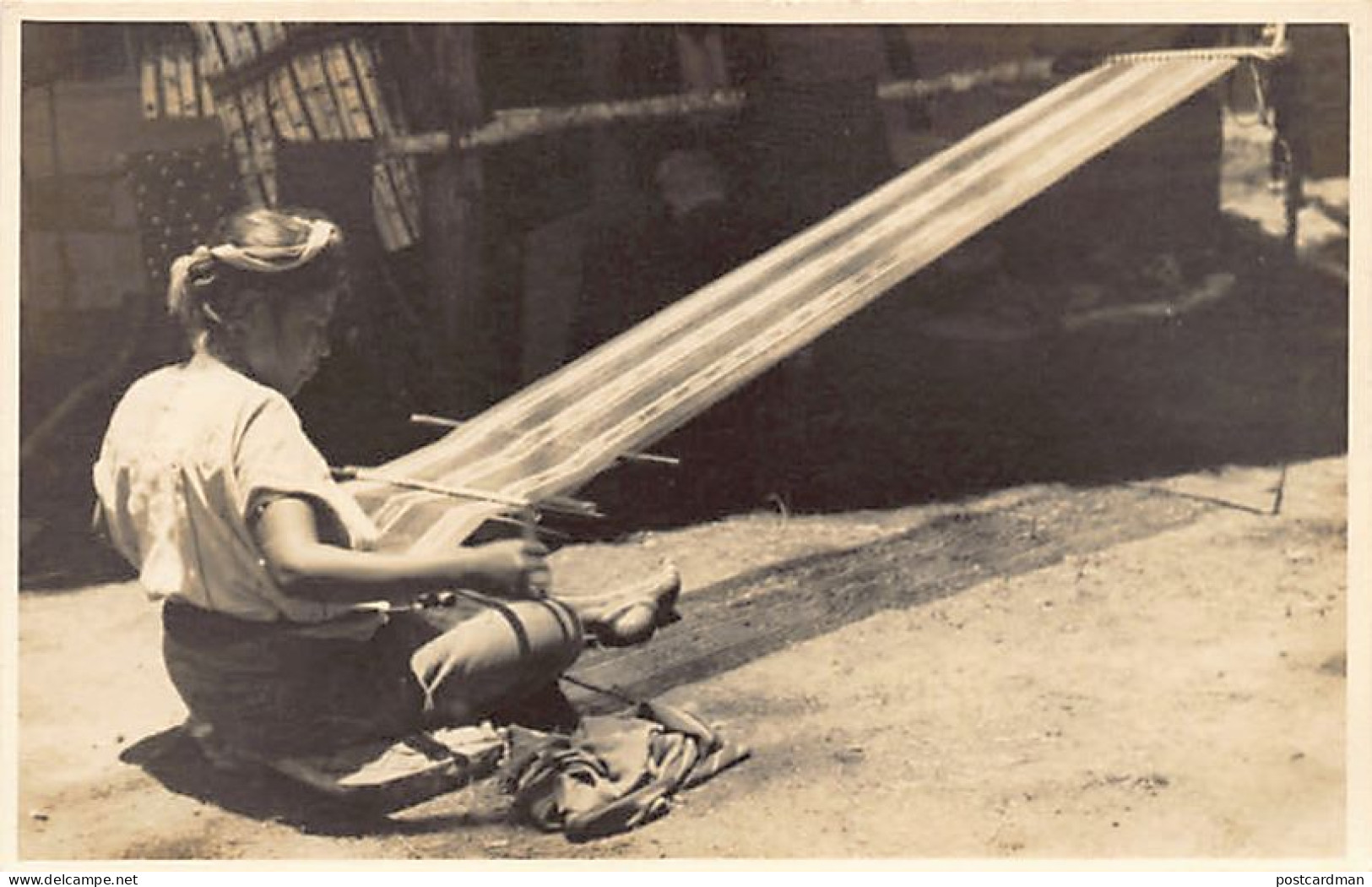 Guatemala - ATITLAN - Tejedora - POSTAL FOTO - Ed. Eichenberger