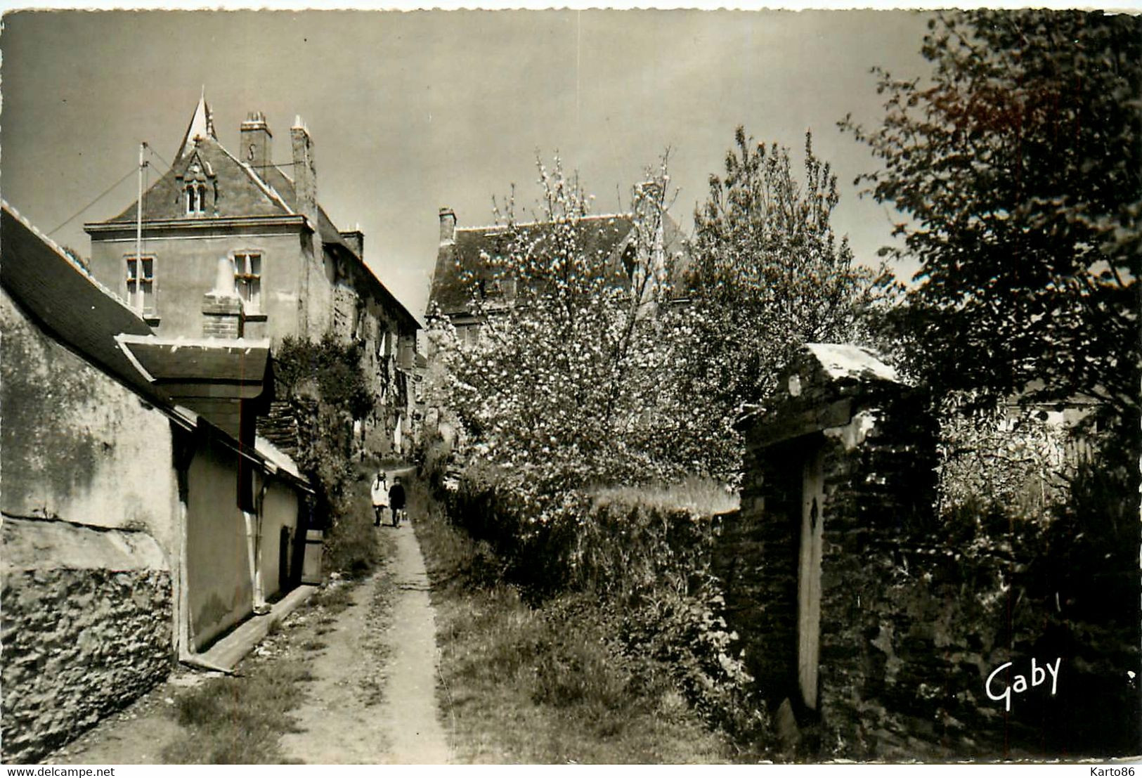 guémené penfao * le pontret * chemin route