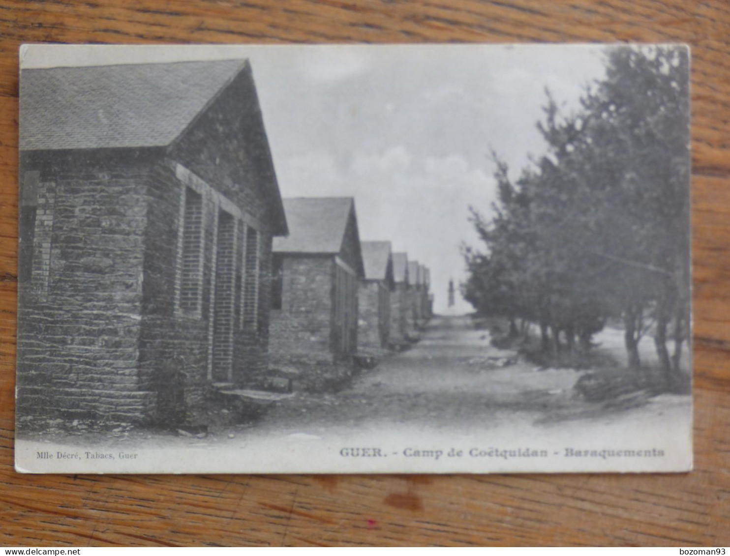 GUER COETQUIDAN (56) BARAQUEMENTS