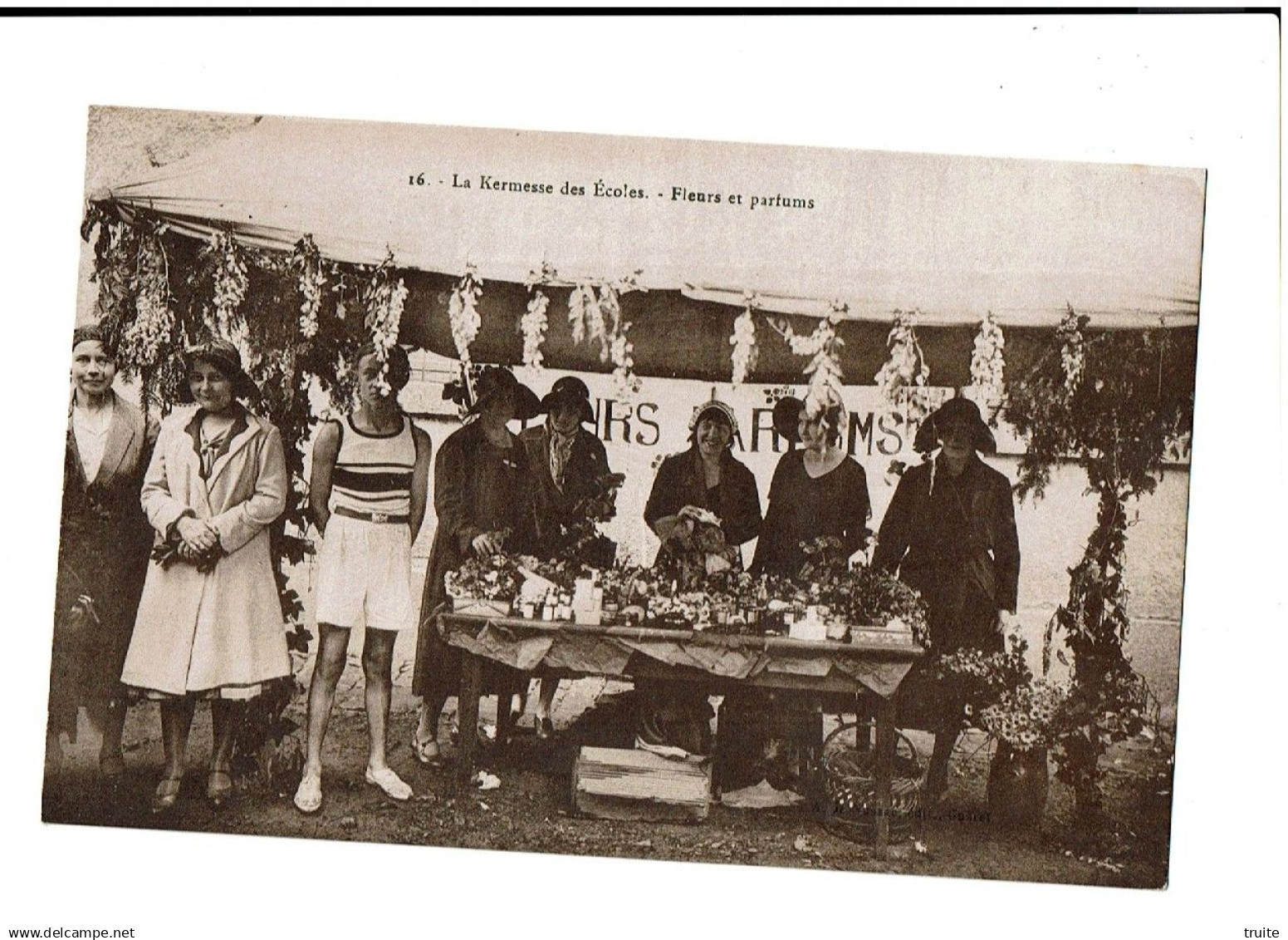 GUERET LA KERMESSE DES ECOLES FLEURS ET PARFUMS